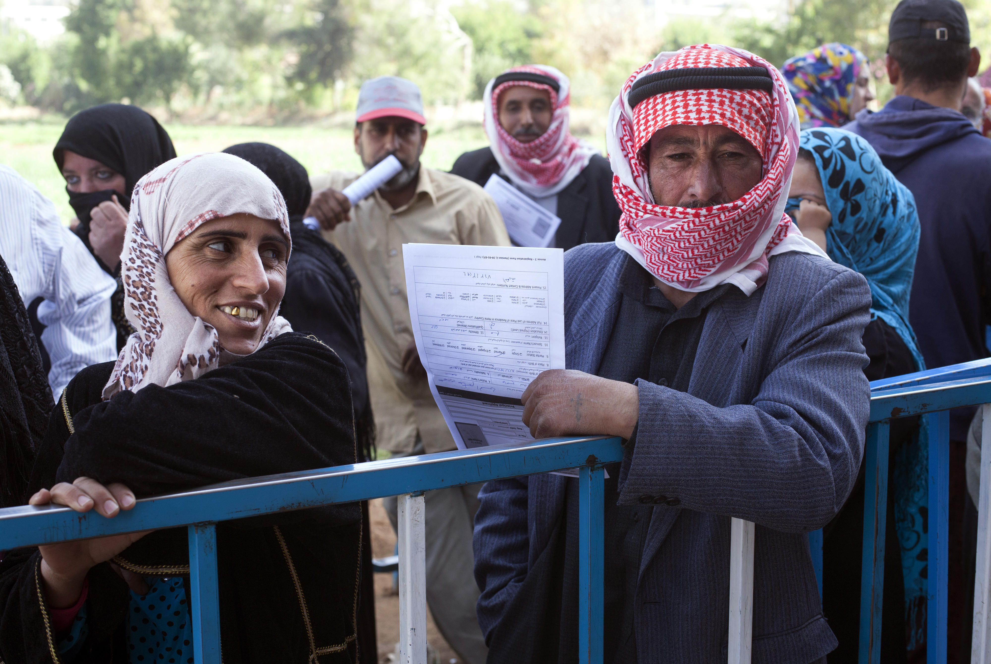 Syrische Flüchtlinge in einem UNHCR-Registrierungszentrum im Libanon