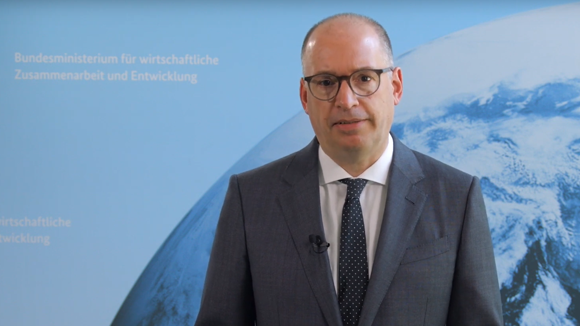 Standbild aus dem Video des Parlamentarischen Staatssekretärs Niels Annen