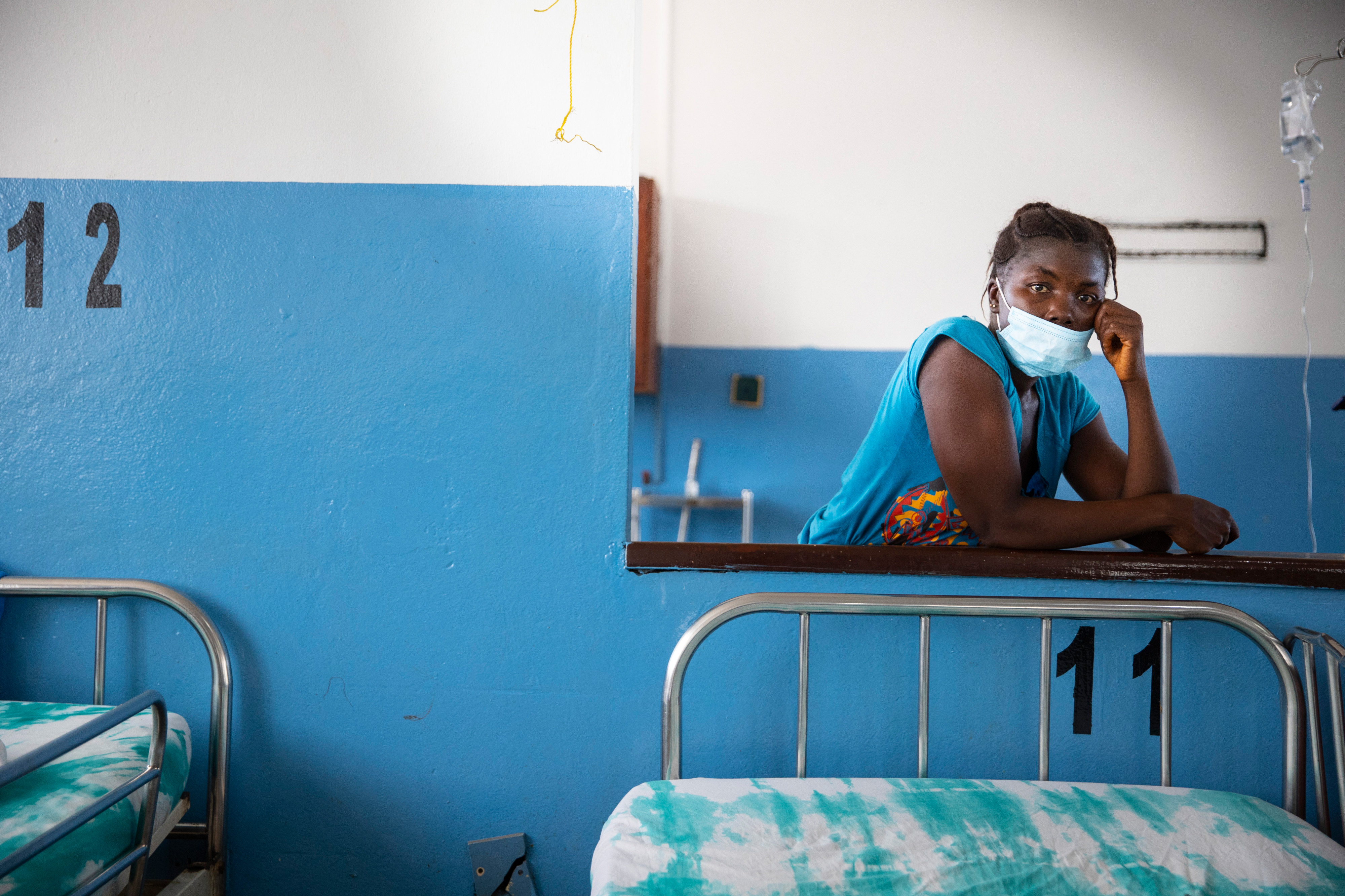 Patientin im Princess Christian Hospital in Freetown, Sierra Leone