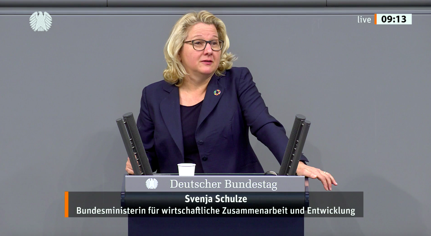 Rede von Entwicklungsministerin Schulze im Bundestag am 17. Februar 2022