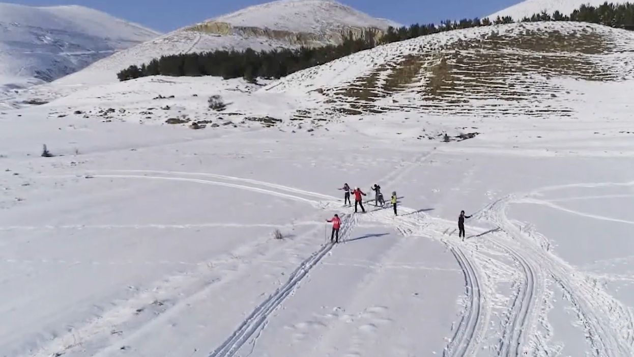 Standbild aus dem Video "Erweiterung des touristischen Angebots in Armenien – Wintertourismus in der Region Shirak"