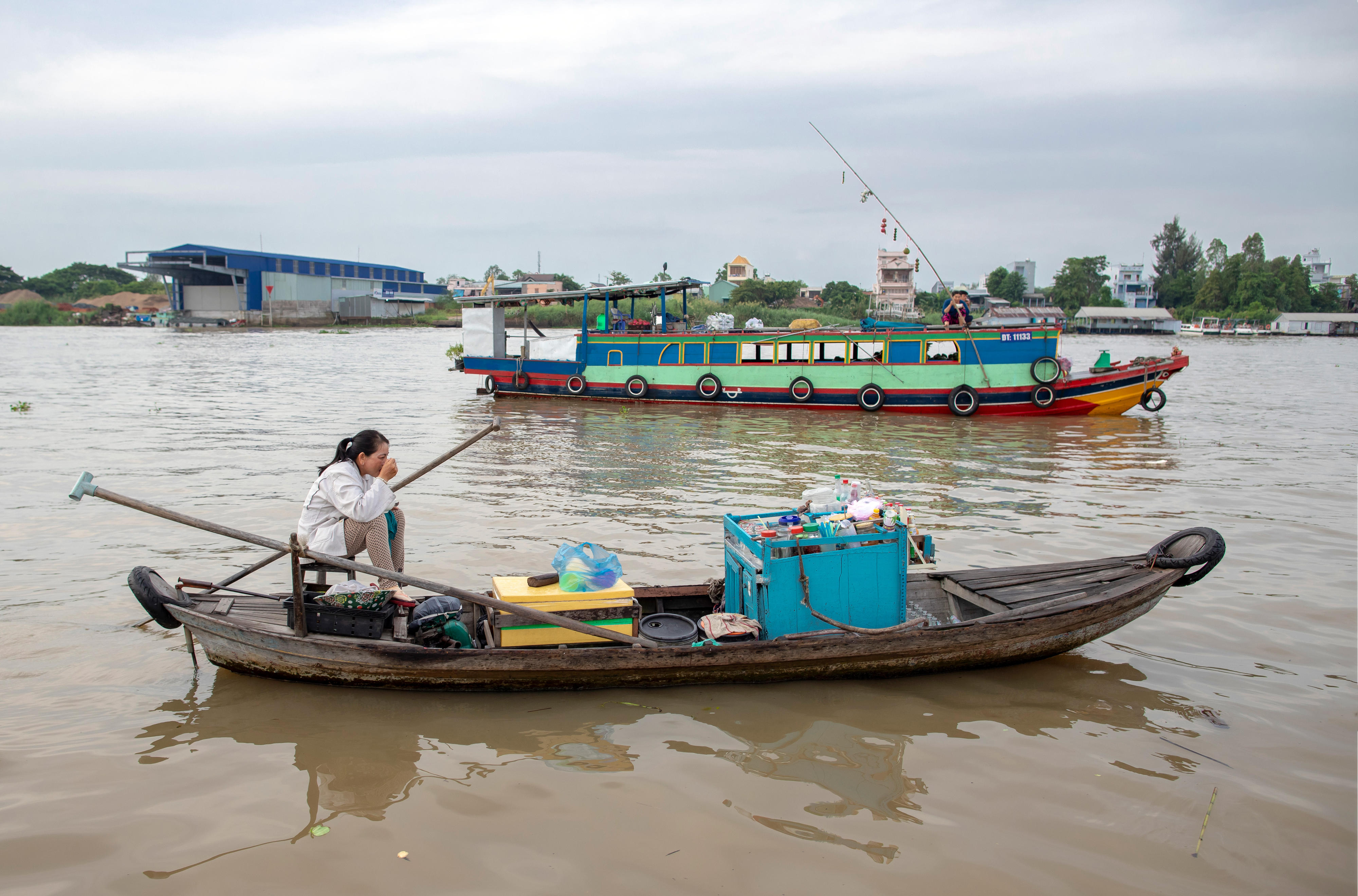 Schwimmender Markt auf dem Mekong
