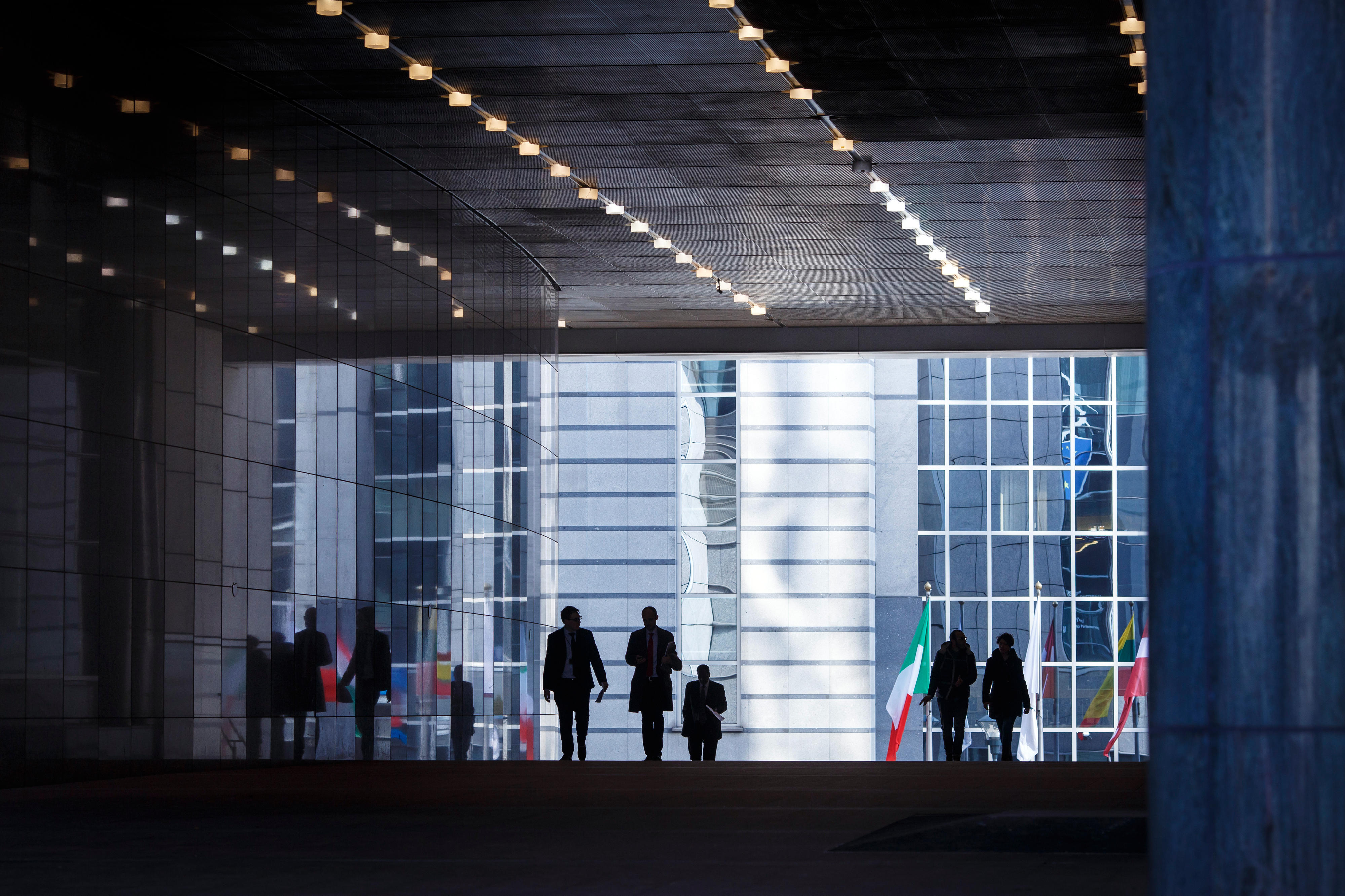 Blick auf das Gebäude des Europaparlaments in Brüssel