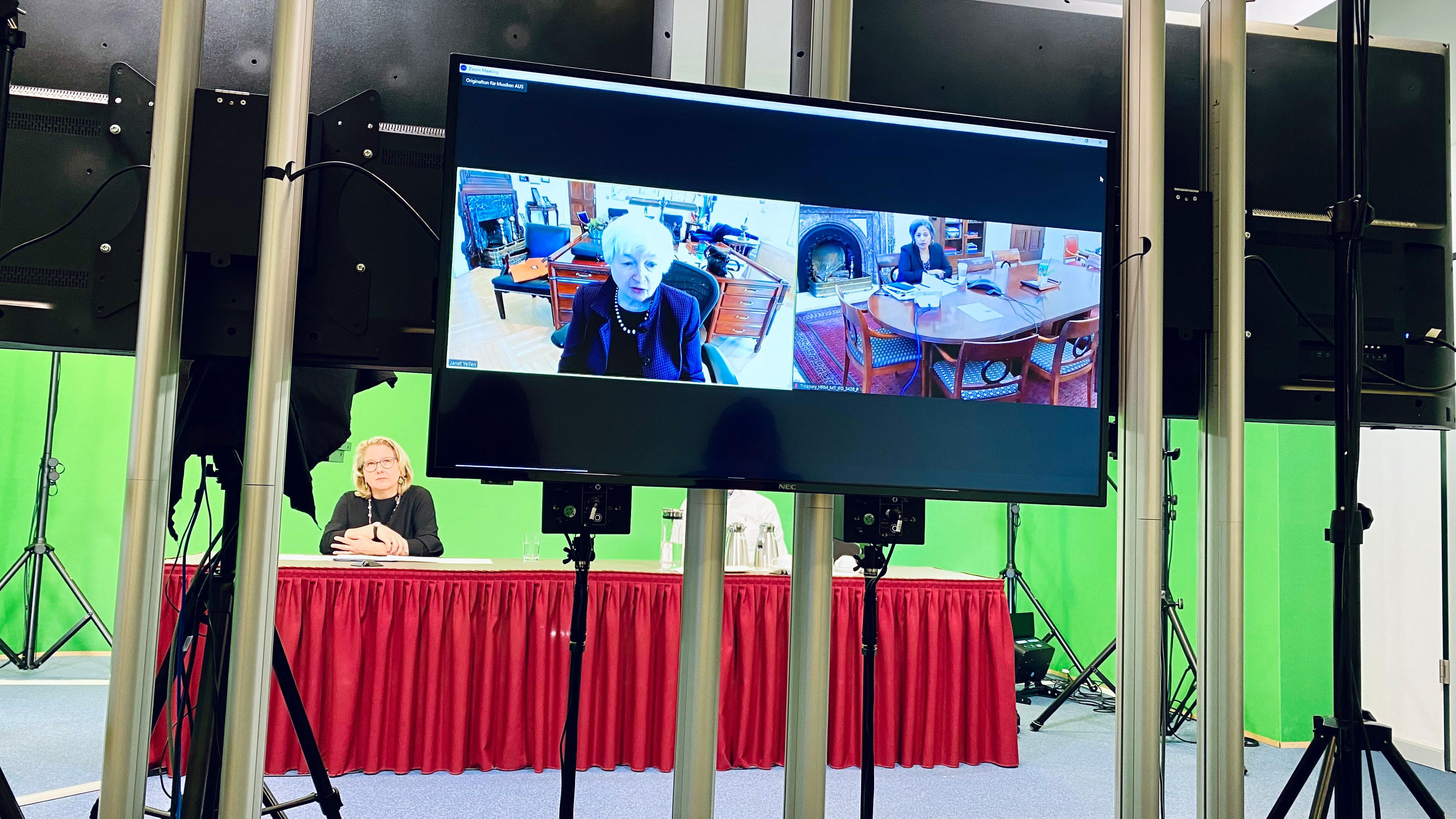 Development Minister Svenja Schulze and US Treasury Secretary Janet Yellen exchanged views on World Bank reform in a video conference.