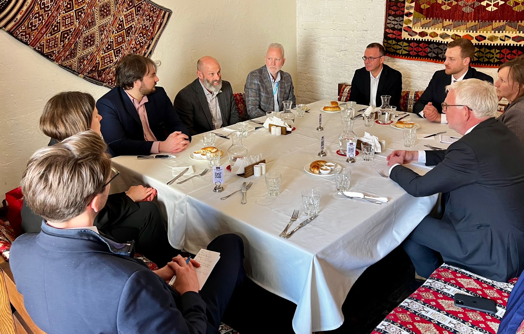 Entwicklungsstaatssekretär Jochen Flasbarth bei einem Treffen mit UN-Vertretern