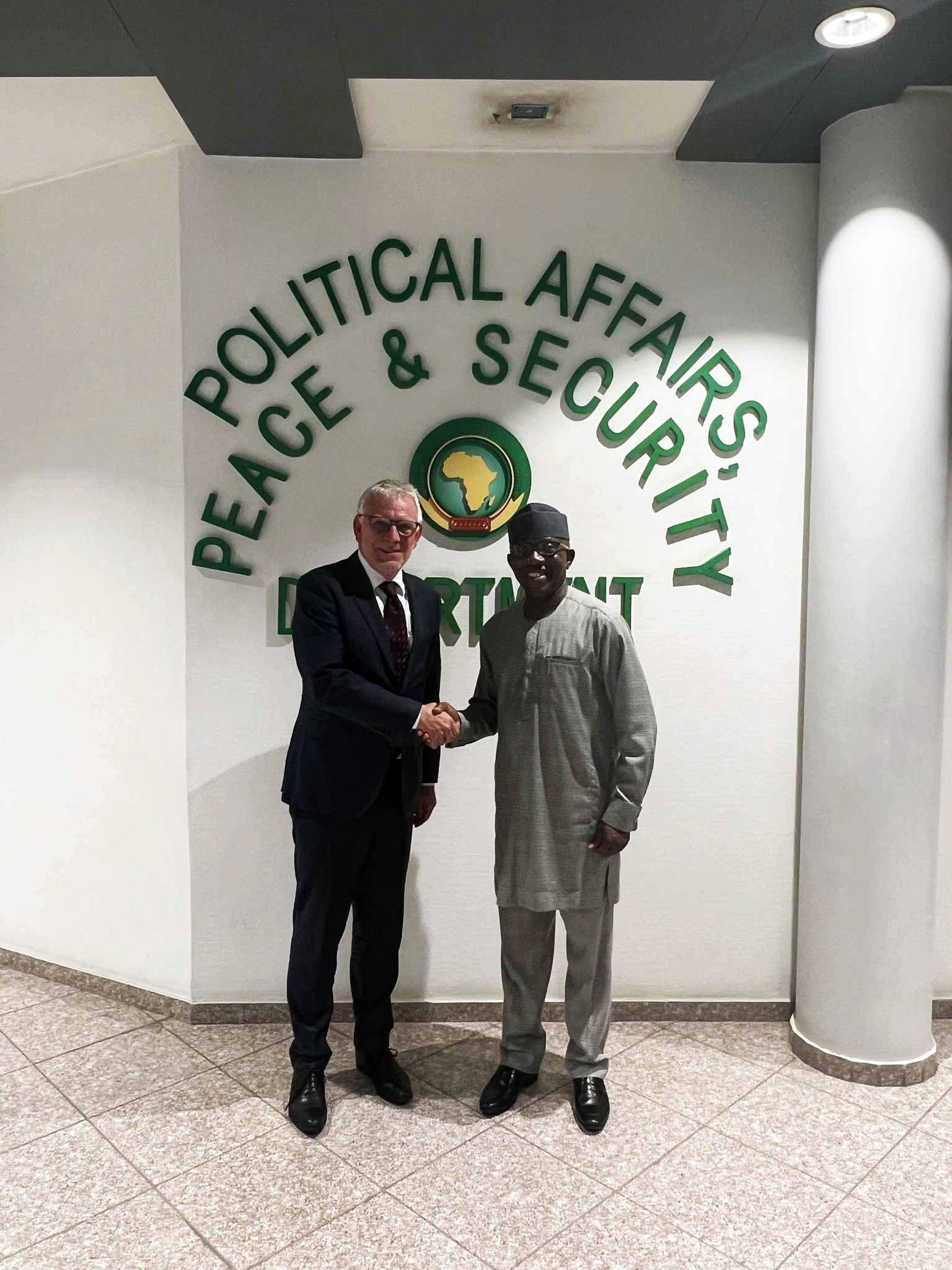 Staatssekretär Jochen Flasbarth trifft Bankole Adeoye, Kommissar der Afrikanischen Union für Politik, Friedenssicherung und Sicherheit in Addis Abbeba