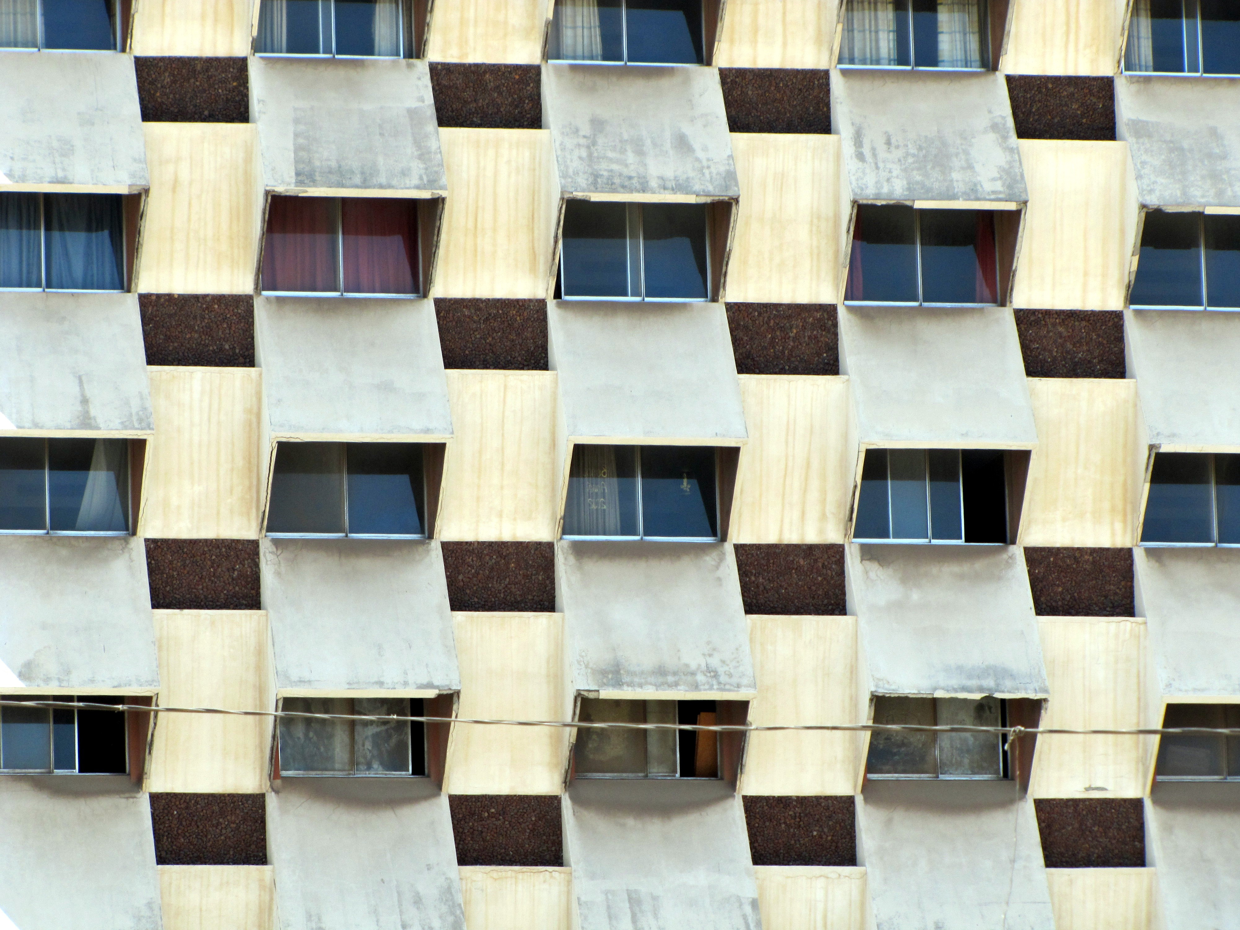 Postkoloniale Architektur in Dakar, Senegal