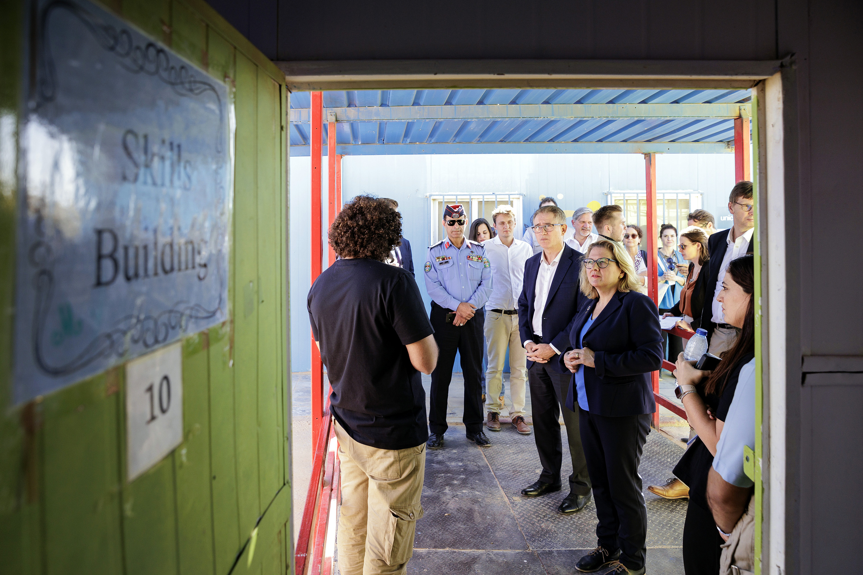 Svenja Schulze im Saturn-Makani-Zentrum im Flüchtlingscamp Zaatari.