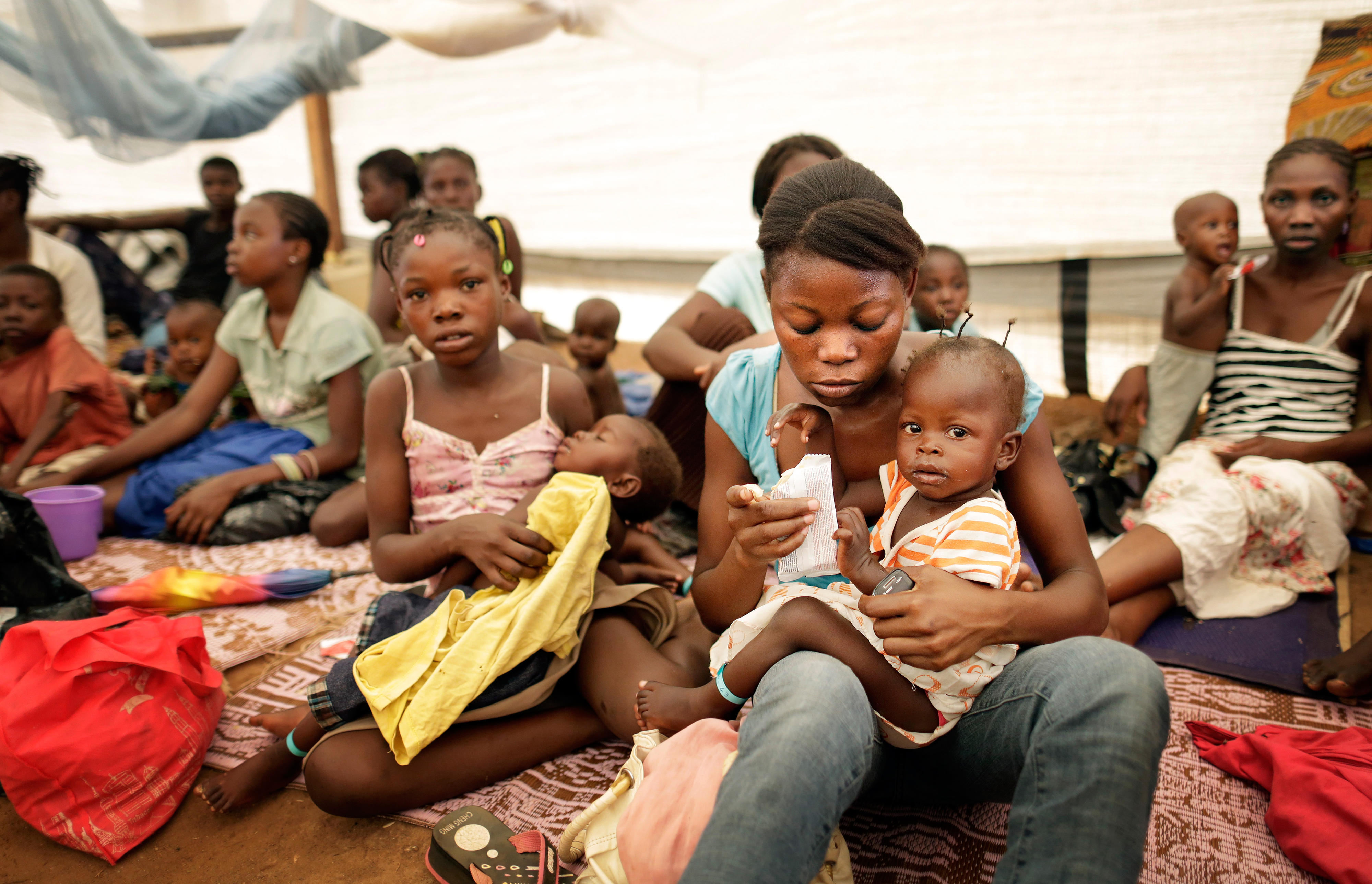 Provisorische Krankenstation in einem Flüchtlingslager in der Zentralafrikanischen Republik
