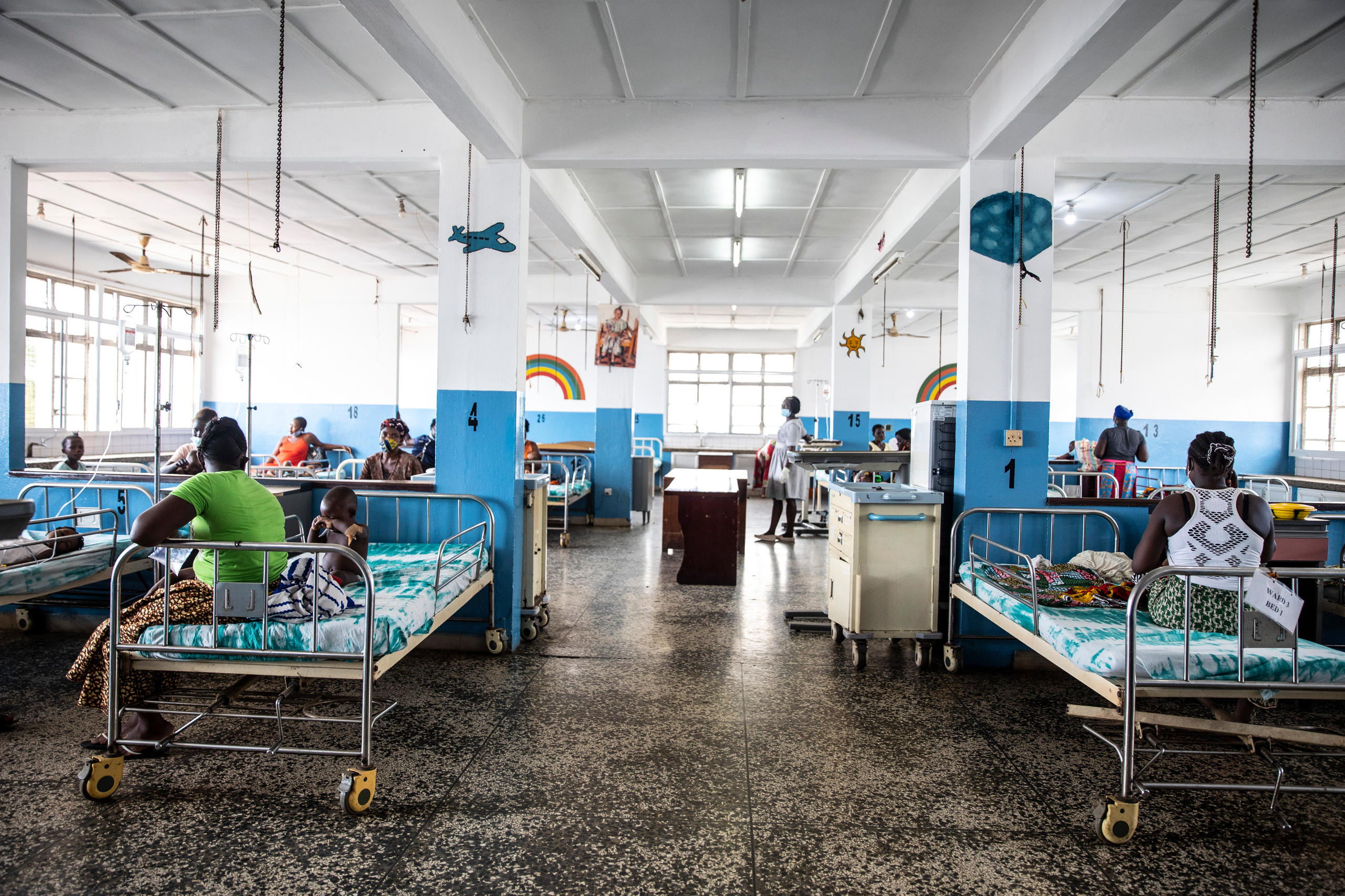 Mehrbettraum im Princess Christian Hospital in Freetown, Sierra Leone