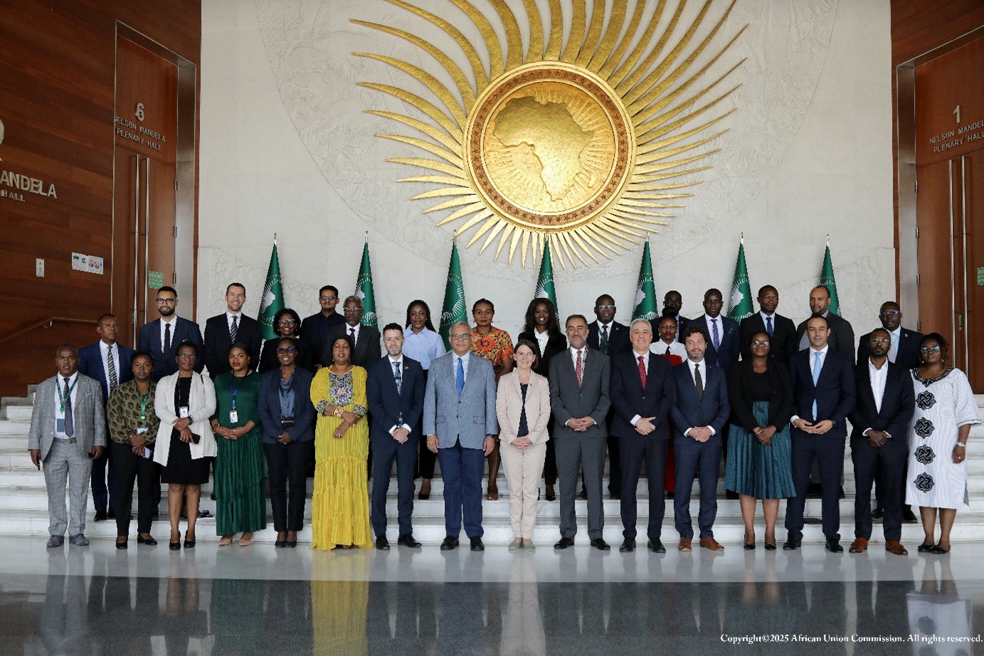 Repräsentantinnen und Repräsentanten der AU-Kommission und Deutschlands bei den Regierungskonsultationen in Addis Abeba 2024