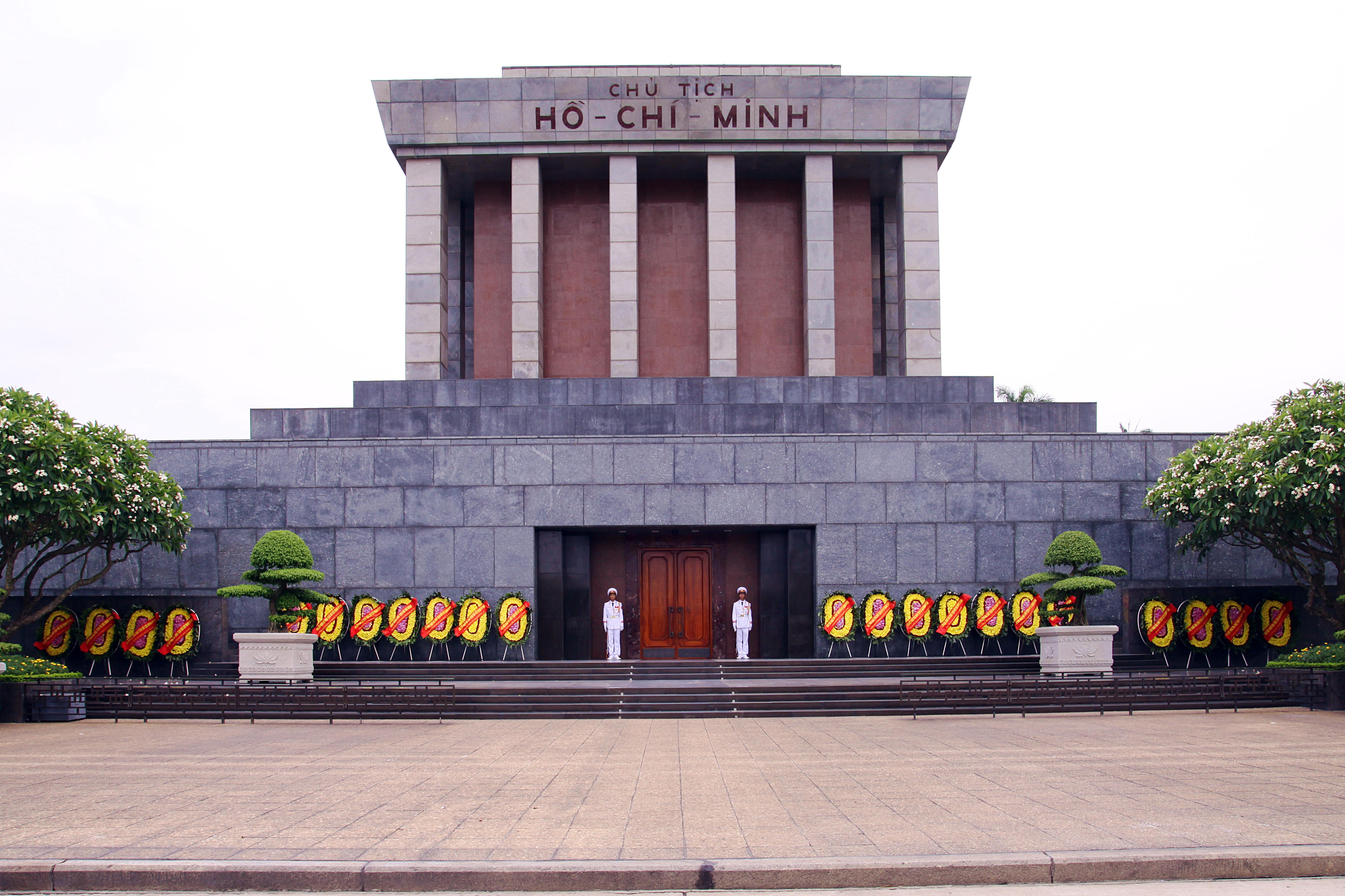 Das Ho-Chi-Minh-Mausoleum in Hanoi, Vietnam