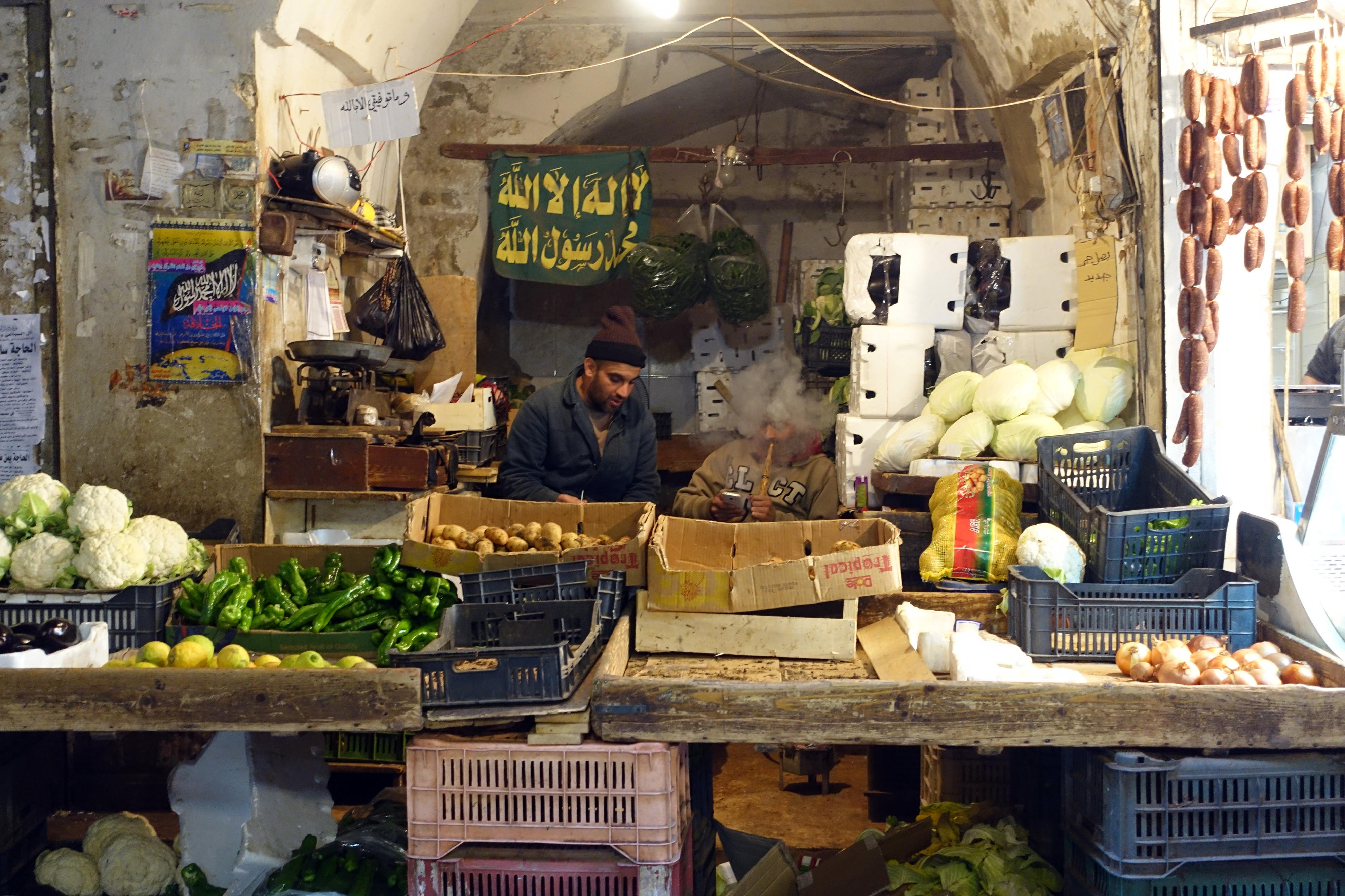 Marktstand in Tripoli, Libanon