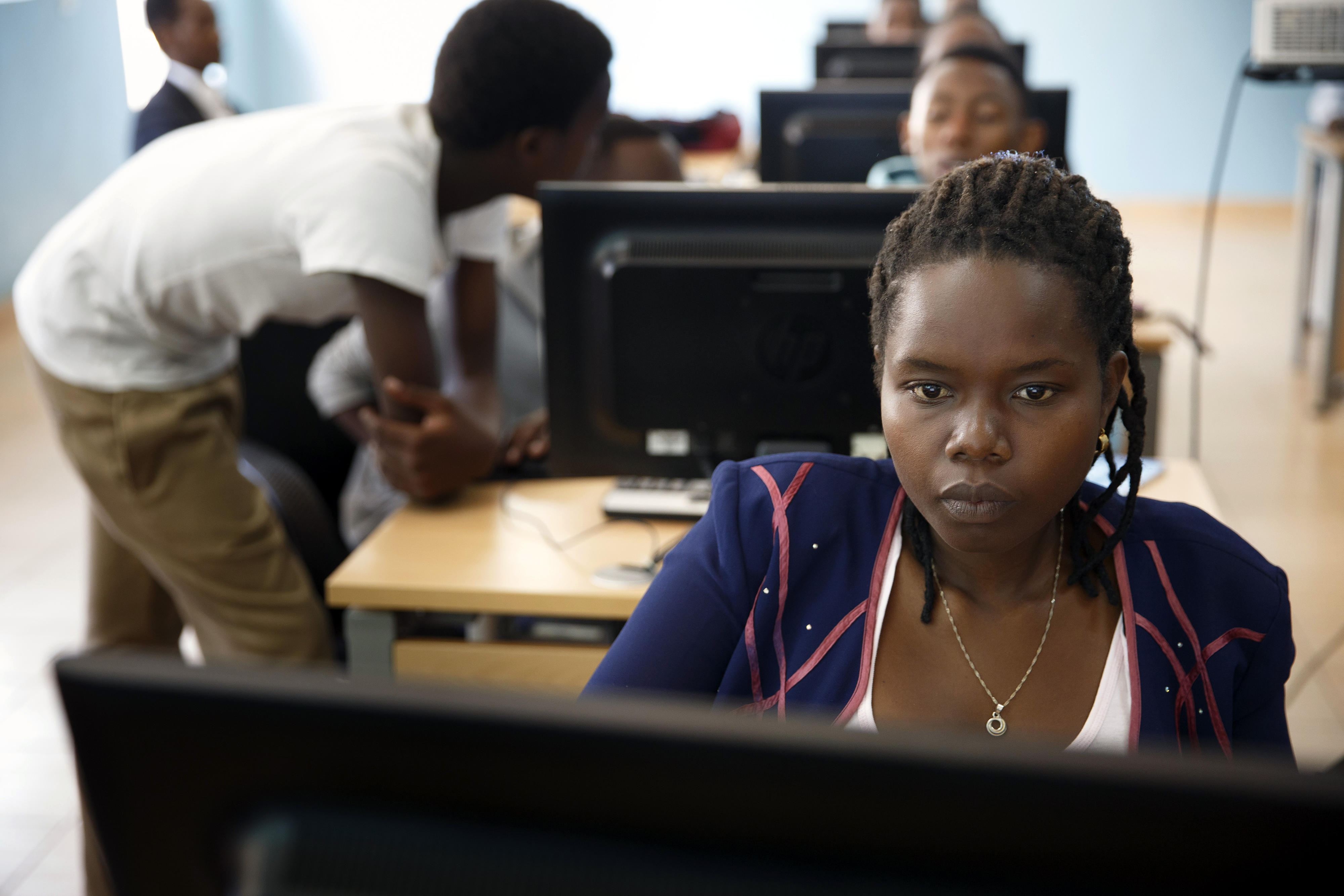 Schülerinnen und Schüler in Kigali, Ruanda