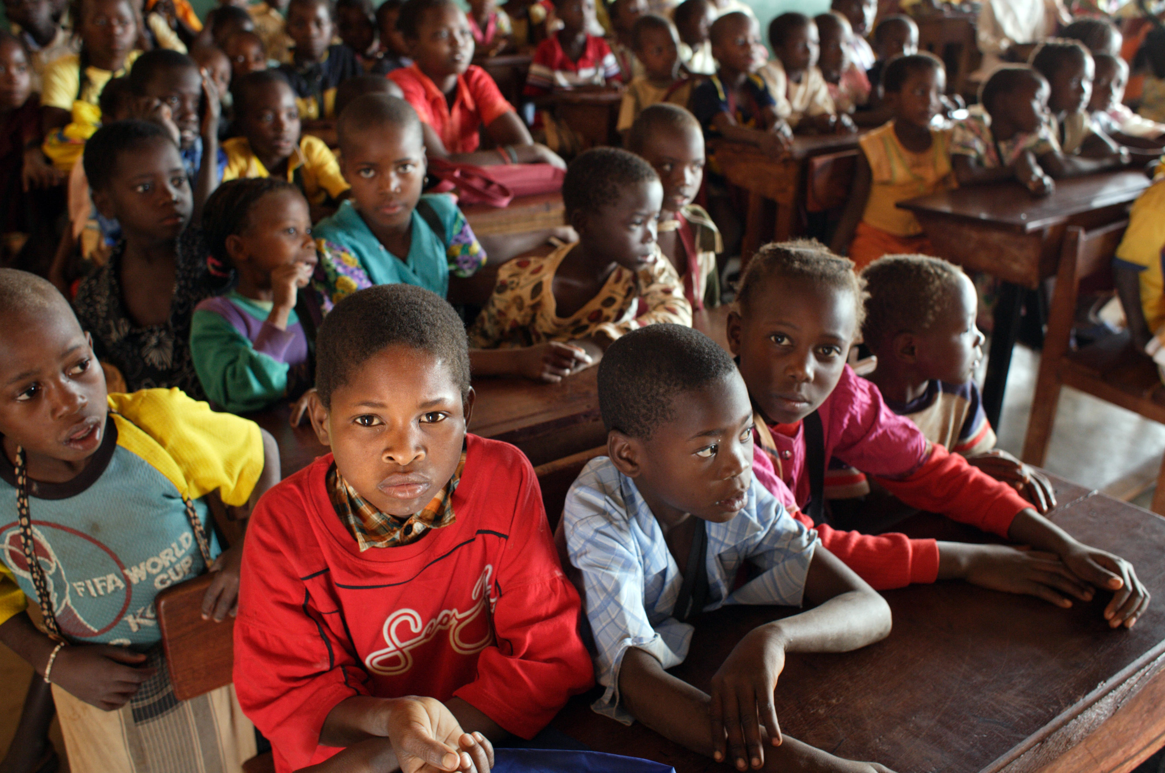 Children in a school class in Mozambique