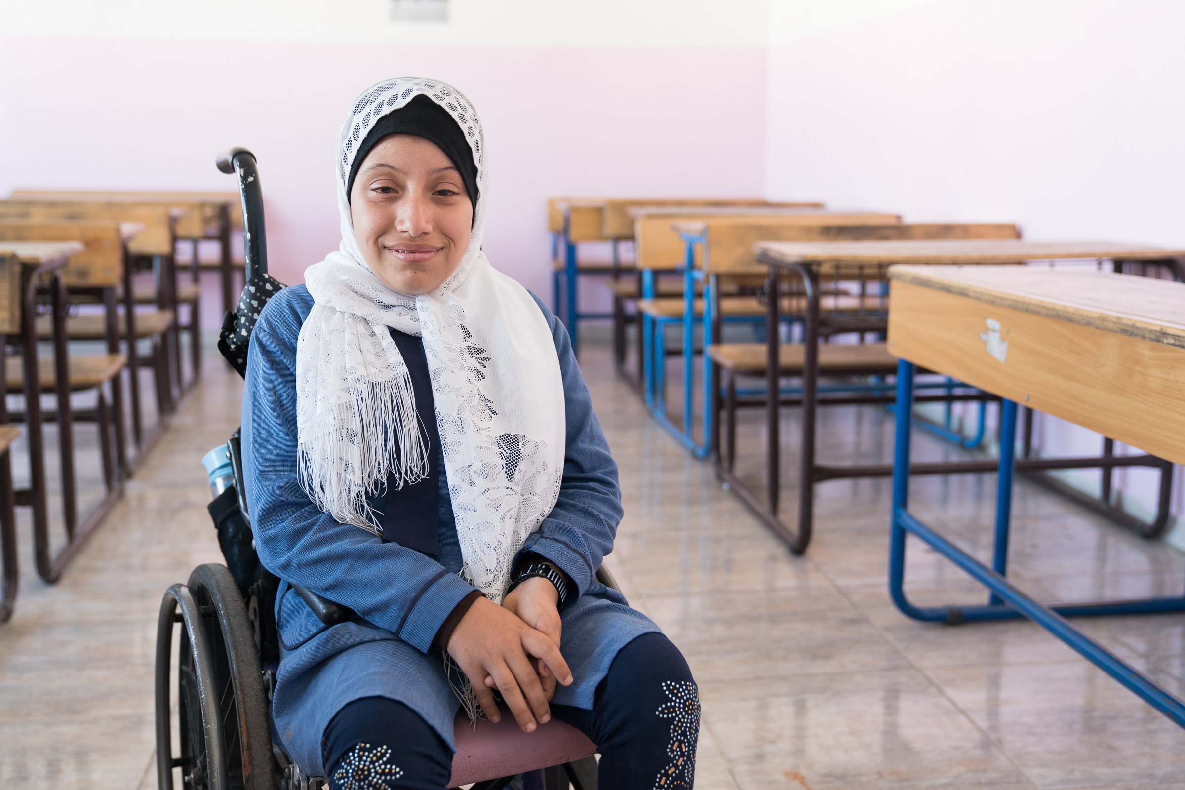 Raneem Eyad Al-Hajali in Jordanien in ihrem Klassenzimmer