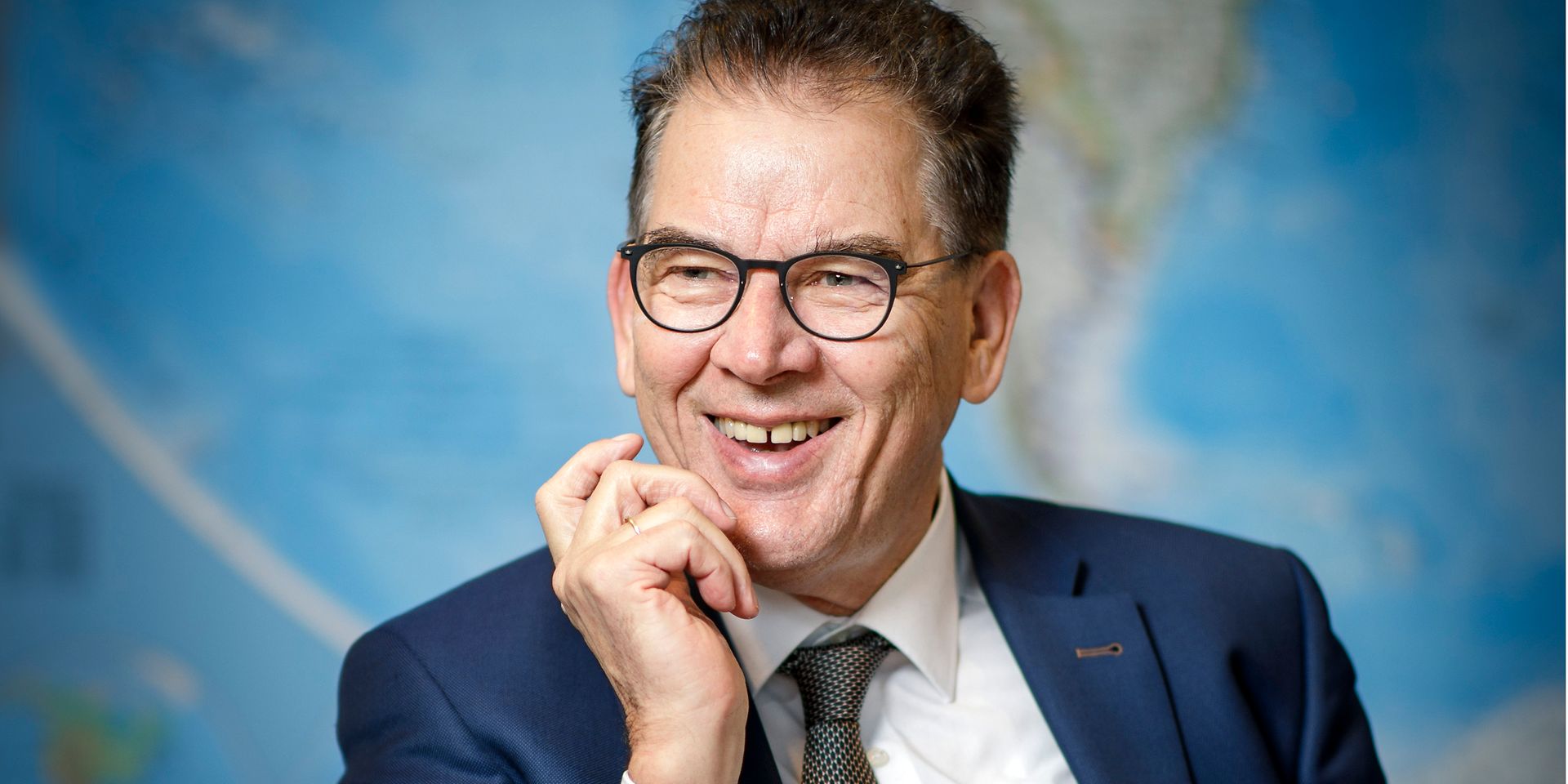 Minister Müller Internationale Kampf gegen die Korruption muss